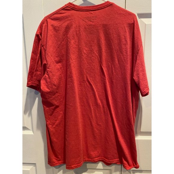 Stranger Things Tee‎ Shirt XXL Red Cotton Poly Blend, Netflix - Picture 2 of 4